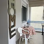 Apartment Seaside In