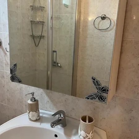 Seaside In Appartamento Vergia